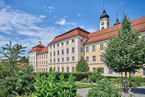 Kloster Roggenburg