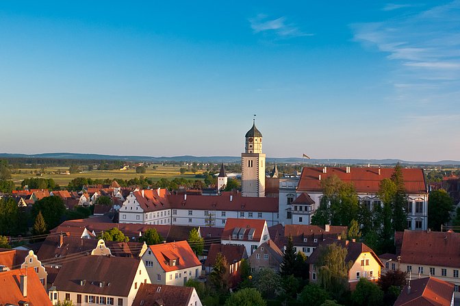 Stadt Oettingen mit Riesblick