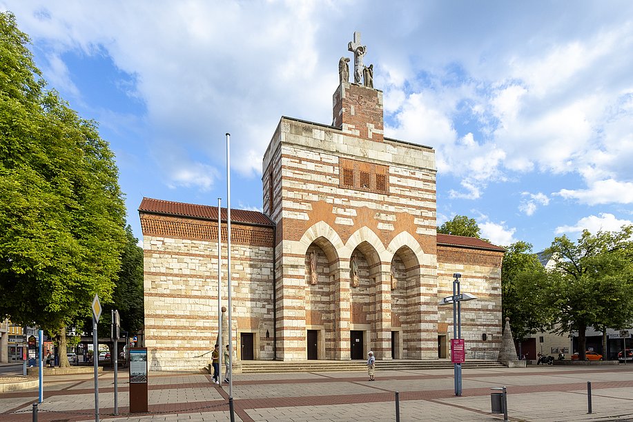 Neu-uLm, Johann-Baptist-Kirche