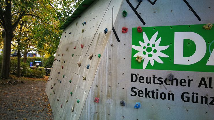 Boulderwand im Hofgarten