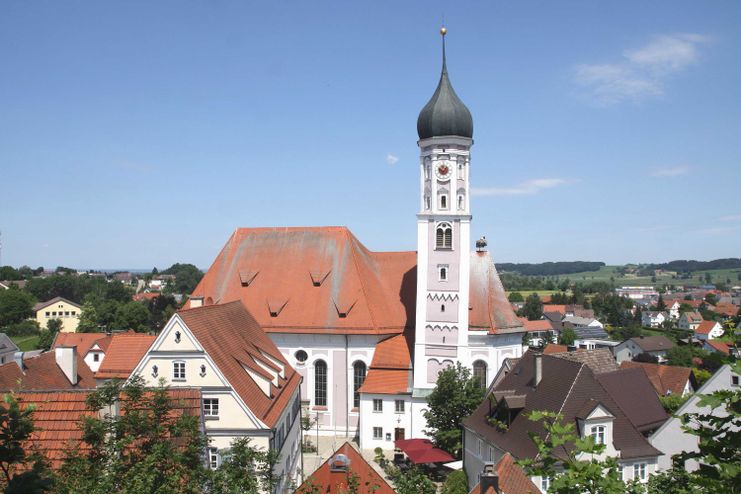 burgau_stadtpfarrkirche2_-c-peter-wieser