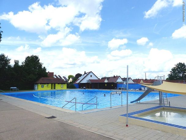 7539145_freibad-monheim-5-bild-peter-ferber.jpg